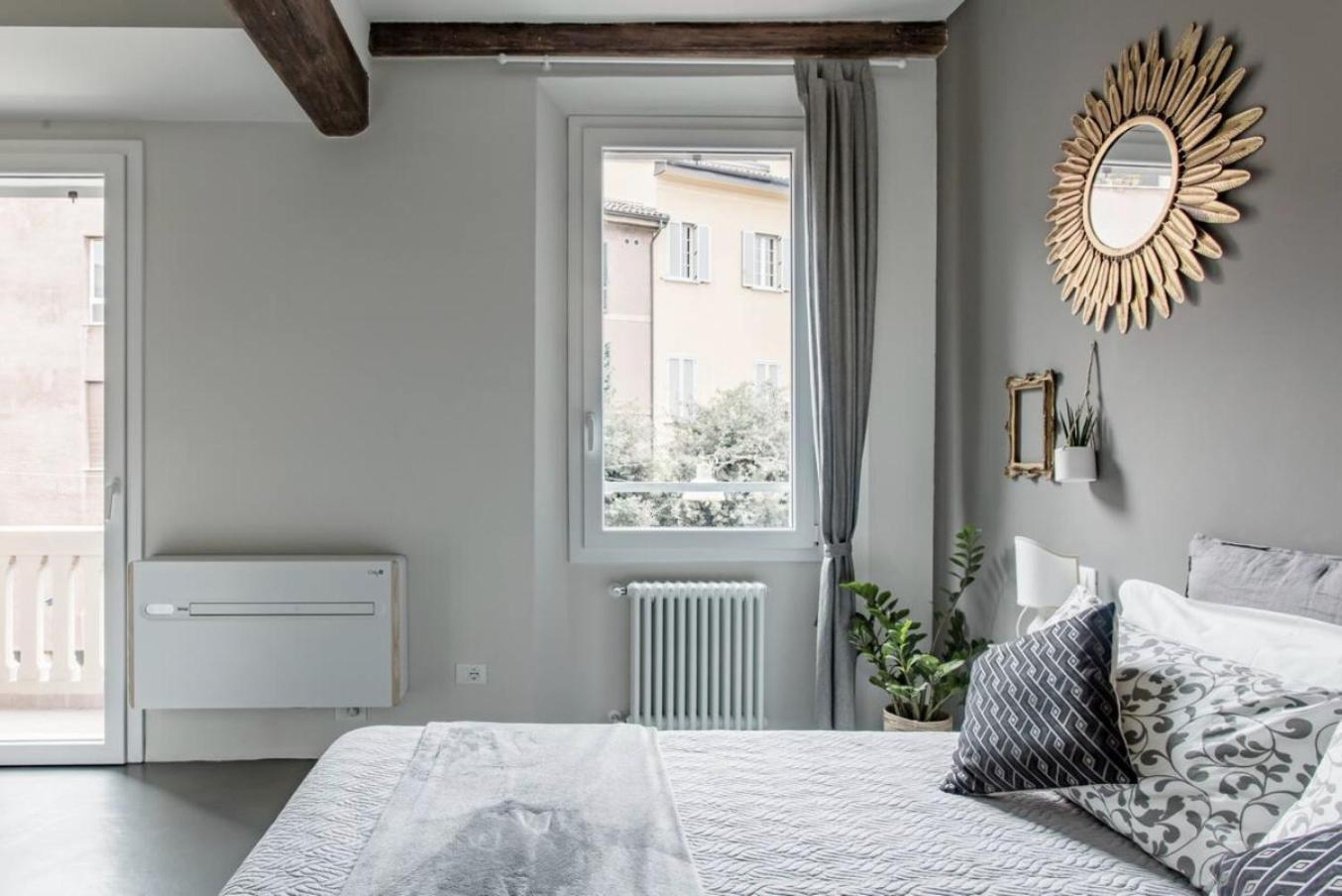 شقة Charming Flat Righi بولونيا المظهر الخارجي الصورة